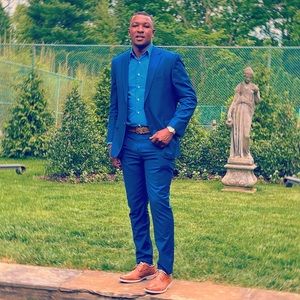 Meet your Posher, Jonathan